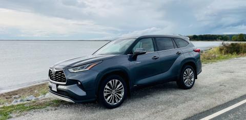 Toyota Highlander Hybrid 2021