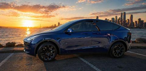 Tesla Model Y 2023