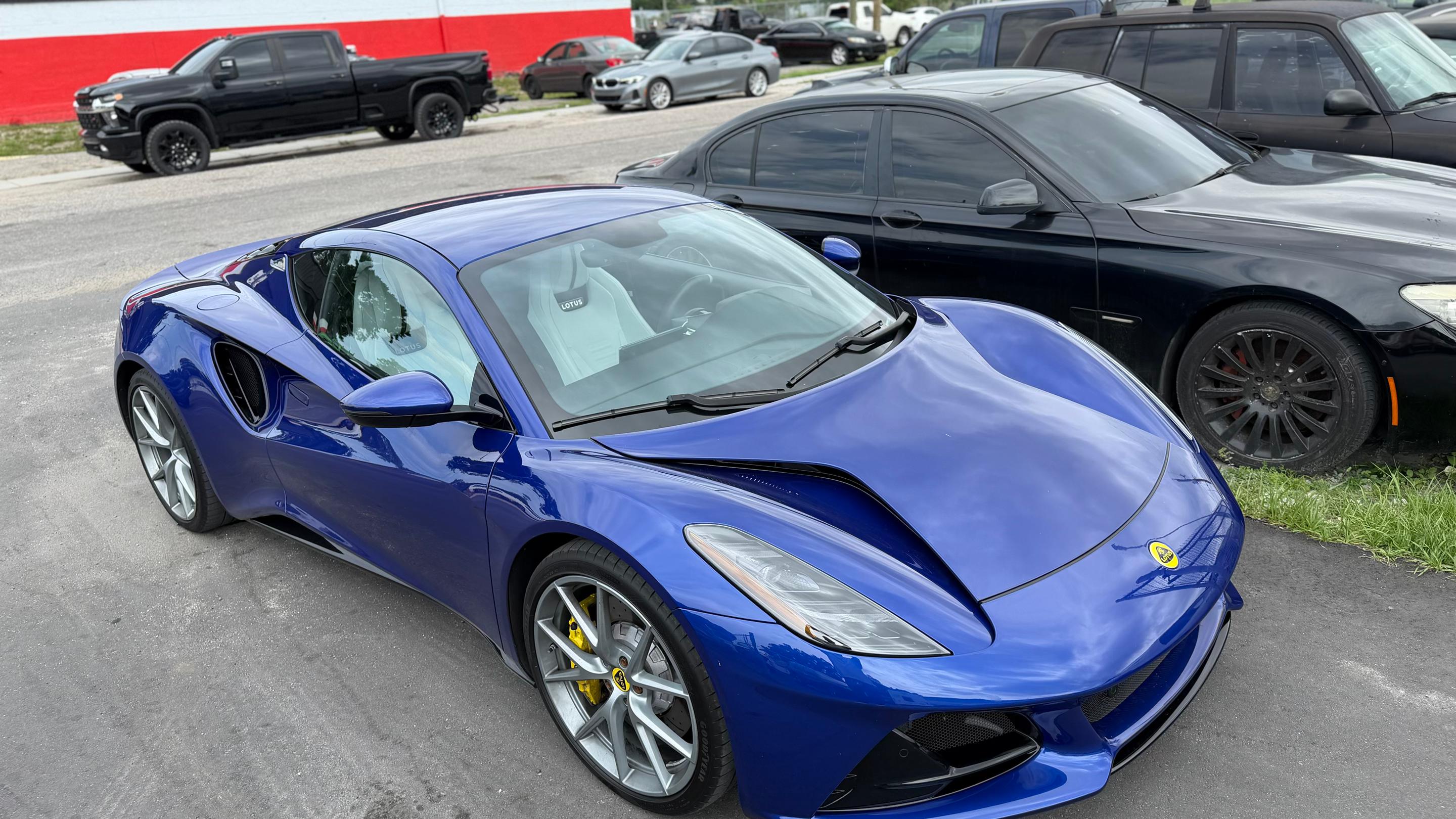 Lotus Emira 2025 in Tampa, FL