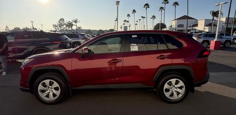 Toyota RAV4 2025