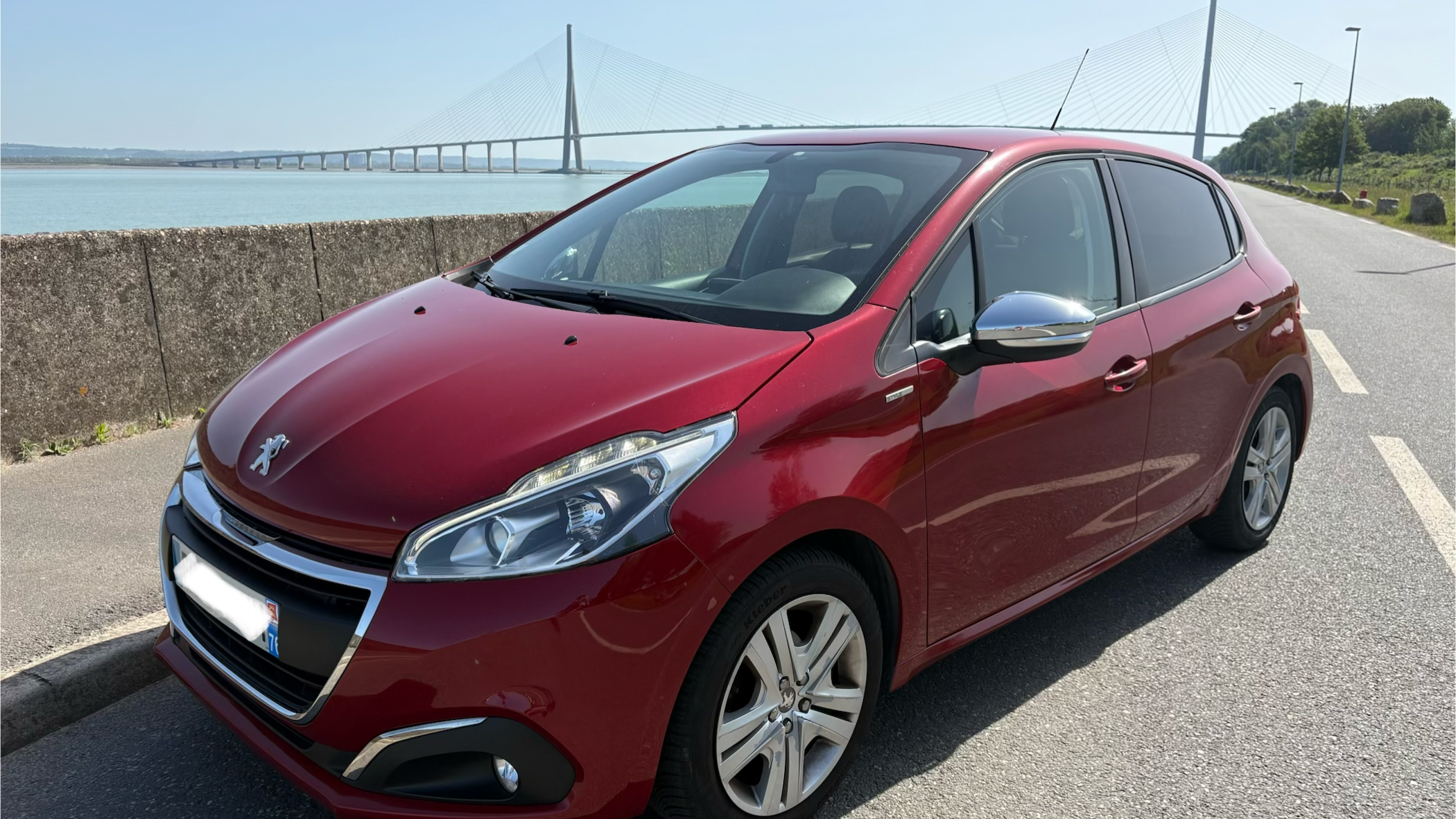 Peugeot 208 2017 à Le Havre