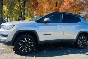 Jeep Compass car