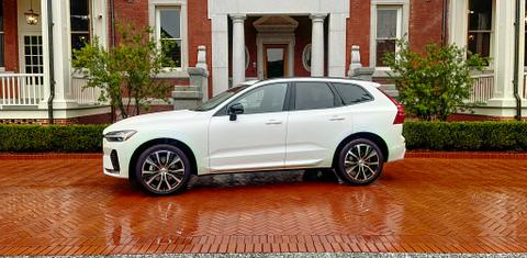 Volvo XC60 2025