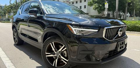 Volvo XC40 2025