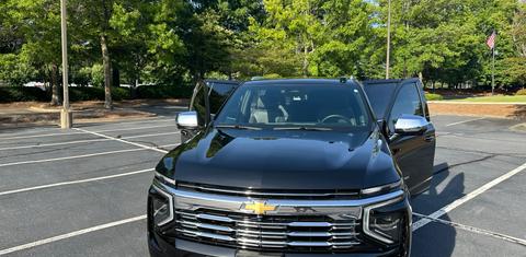 Chevrolet Suburban 2025
