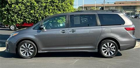 Toyota Sienna 2020
