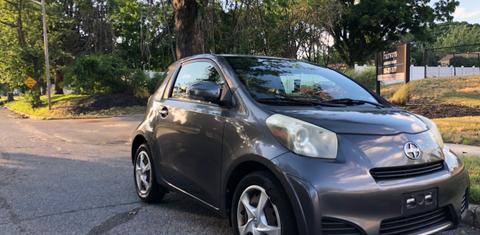 Scion iQ 2012