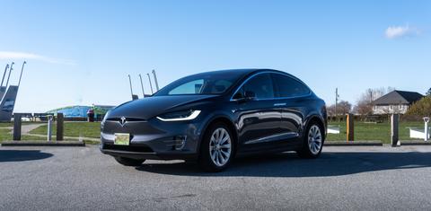 Tesla Model X 2019