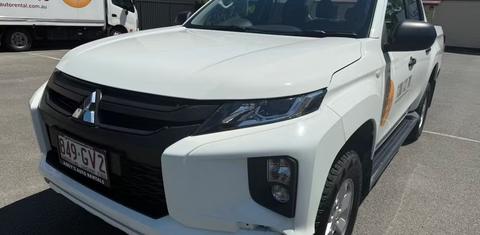 Mitsubishi TRITON 2023
