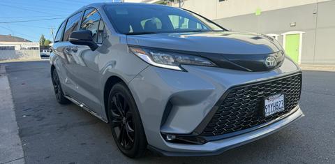Toyota Sienna 2025