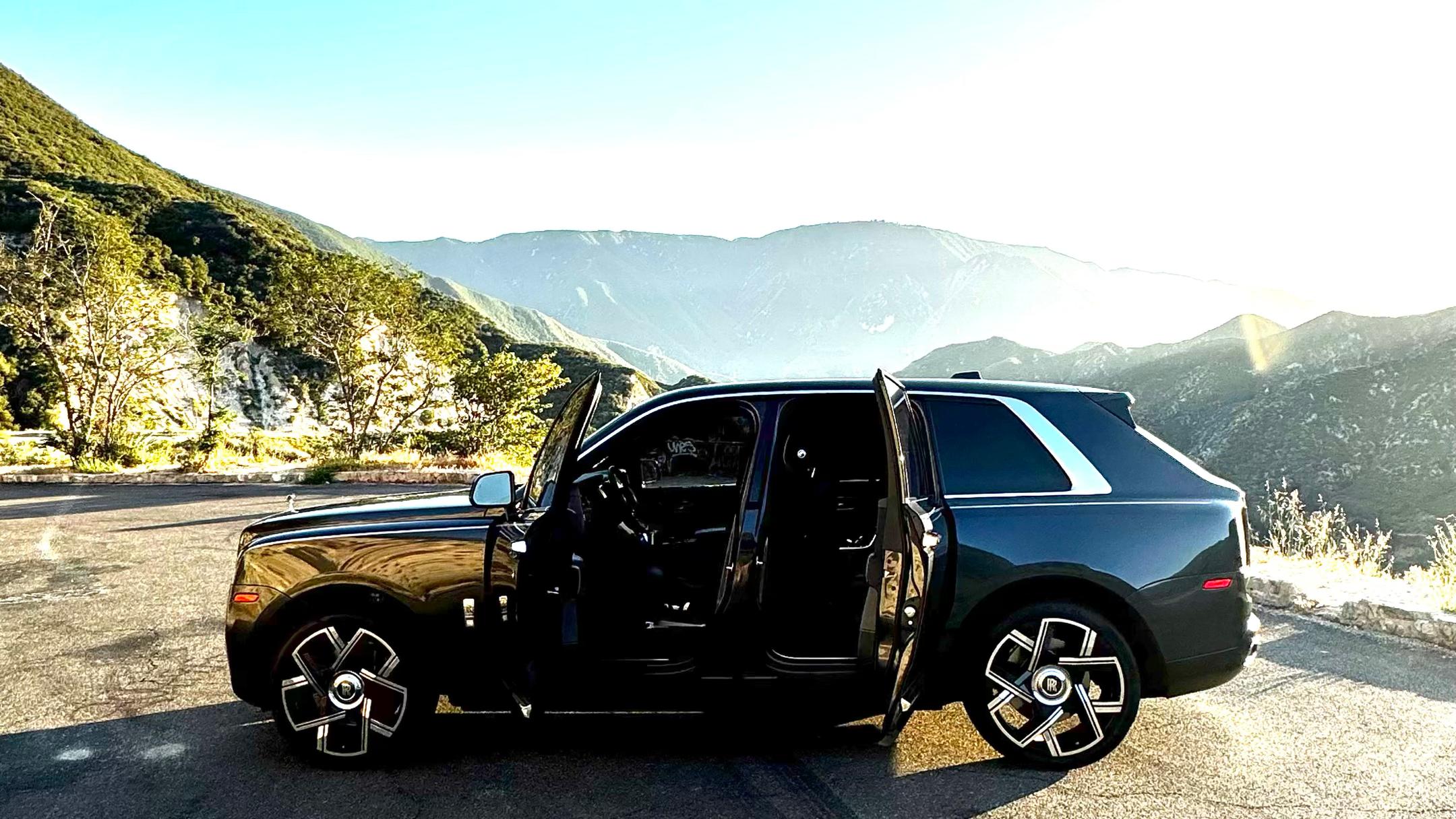 Rolls-Royce Cullinan 2020 in Los Angeles, CA