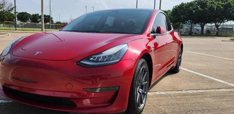 Tesla Model 3 2020