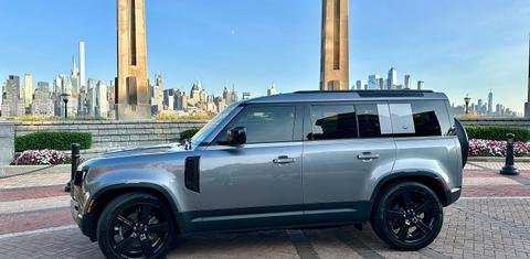 Land Rover Defender 2022