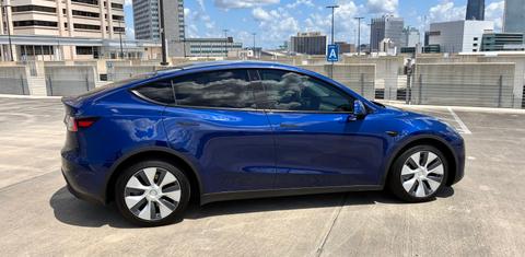 Tesla Model Y 2021