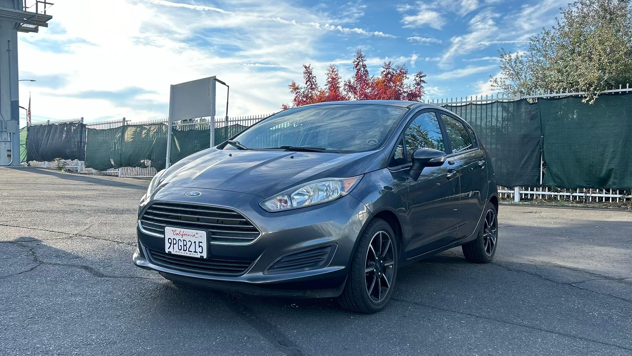 Ford Fiesta 2015 in Sacramento, CA