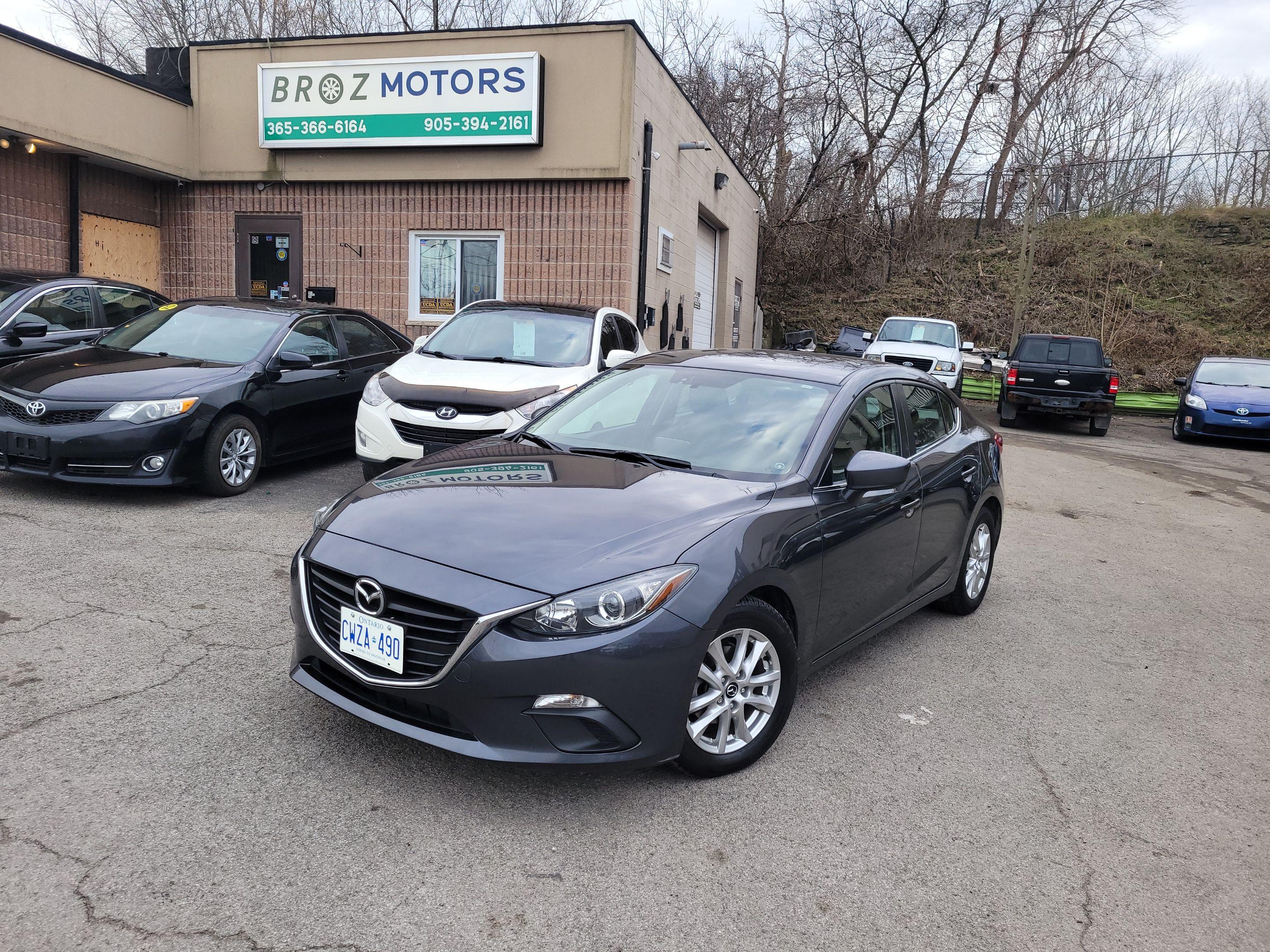 Mazda Mazda3 2015 à Thorold, ON