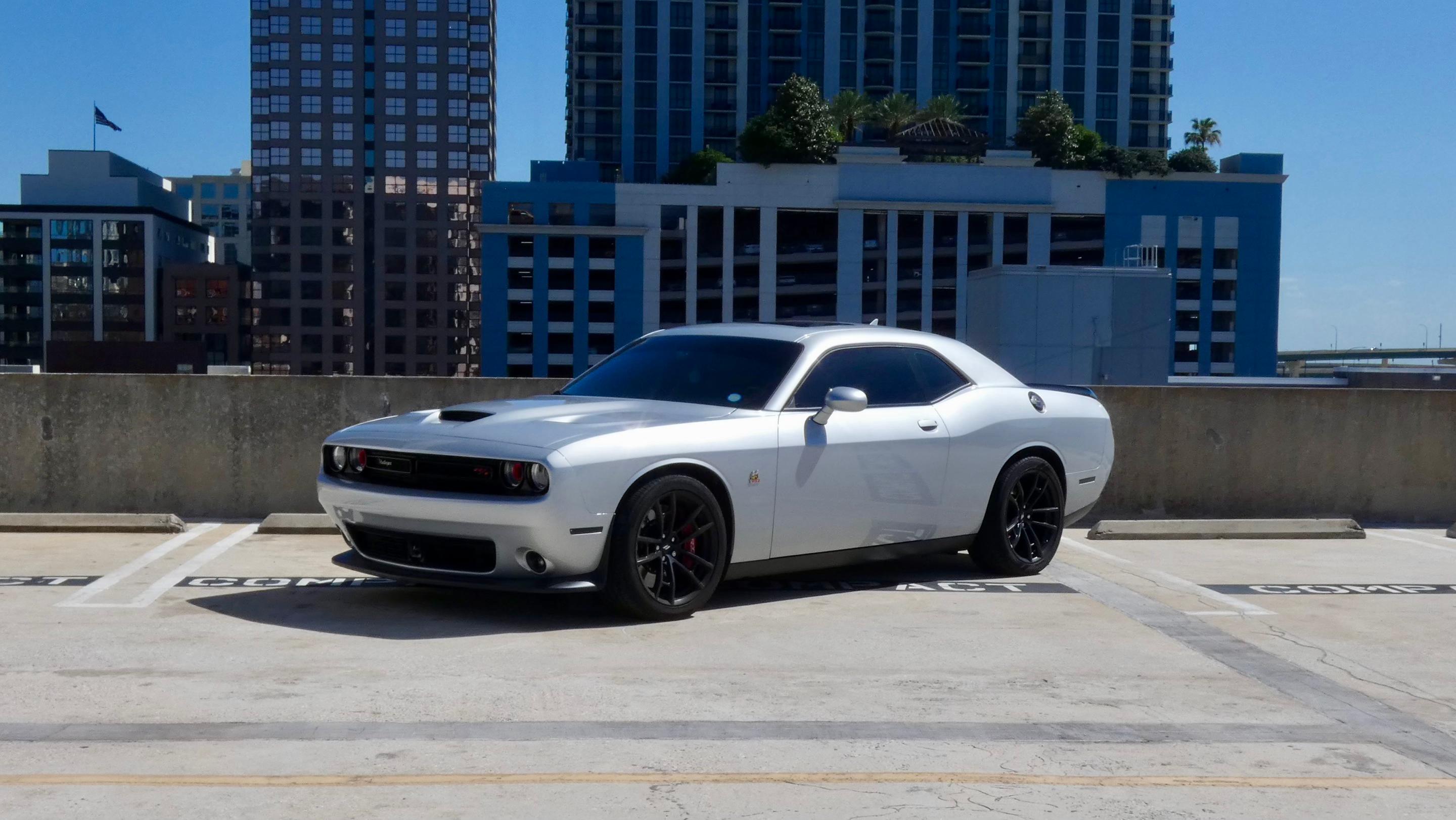 Dodge Challenger 2023 in 