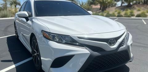Toyota Camry 2018
