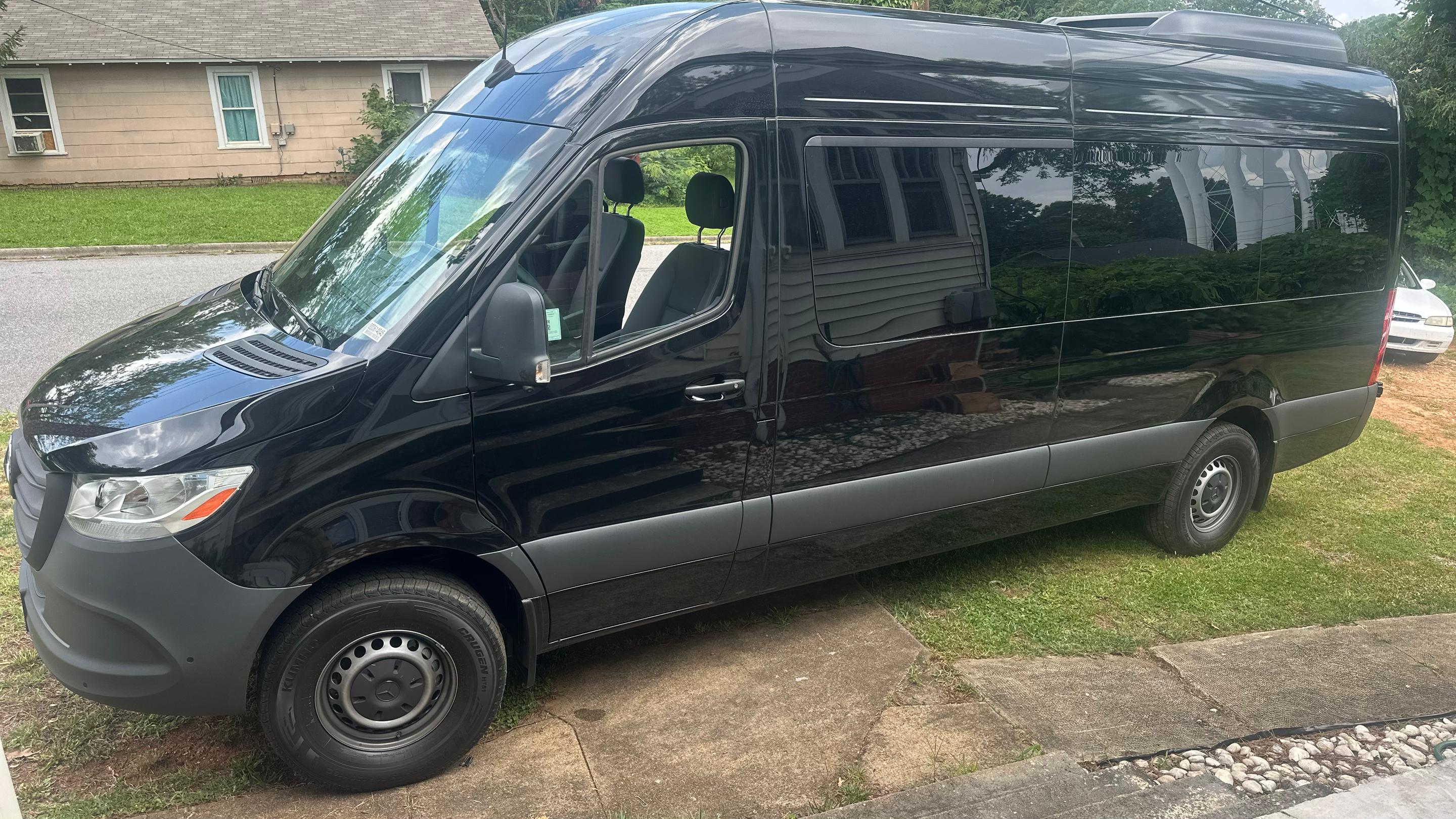 Mercedes-Benz Sprinter 2025 in High Point, NC