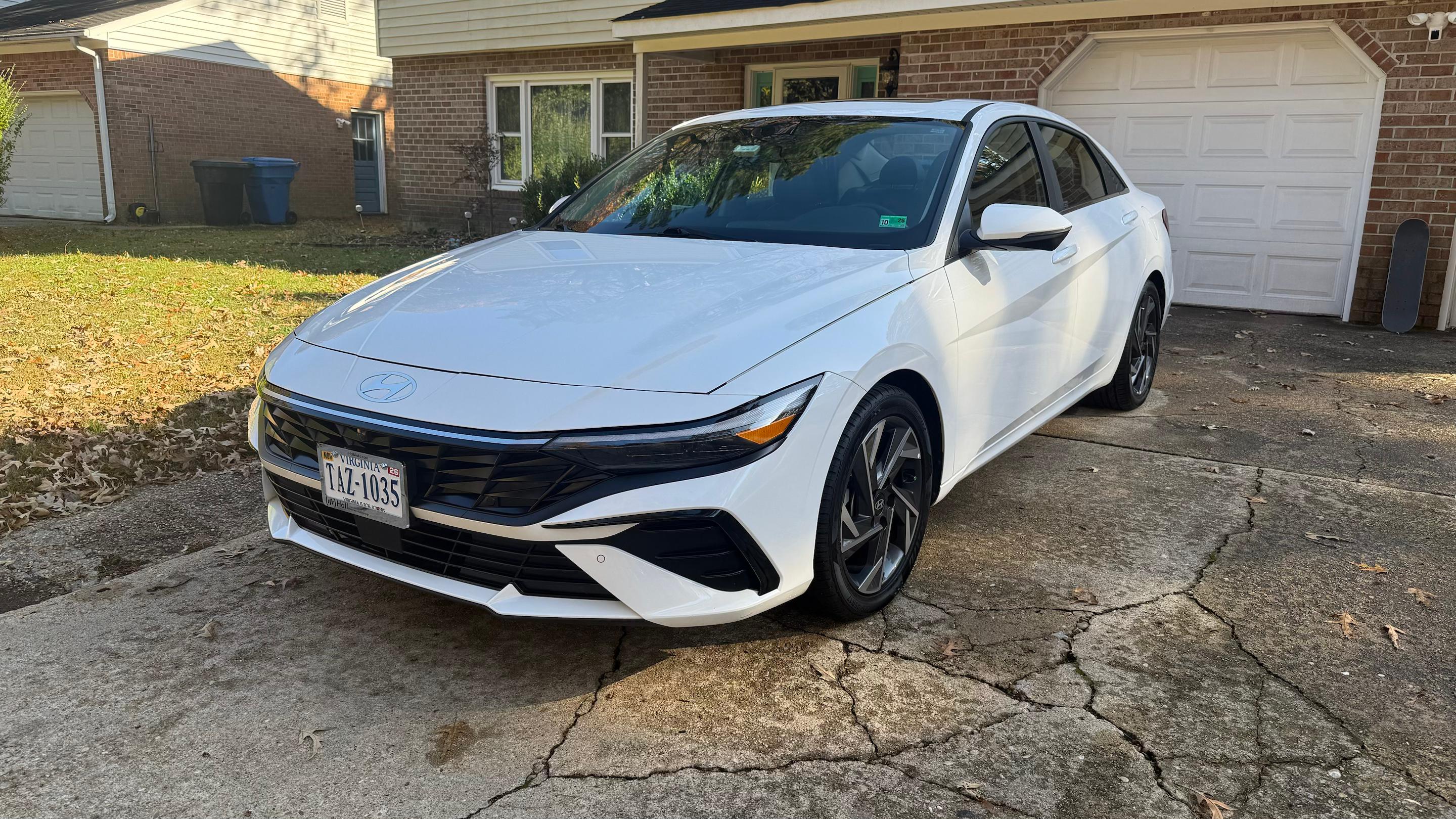 Hyundai Elantra 2024 in Virginia Beach, VA