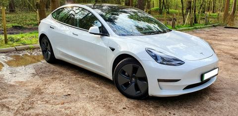 Tesla Model 3 2021