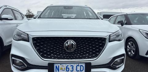 MG HS 2022
