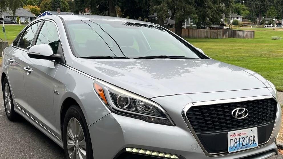 Hyundai Sonata Hybrid 2017 in Tacoma, WA