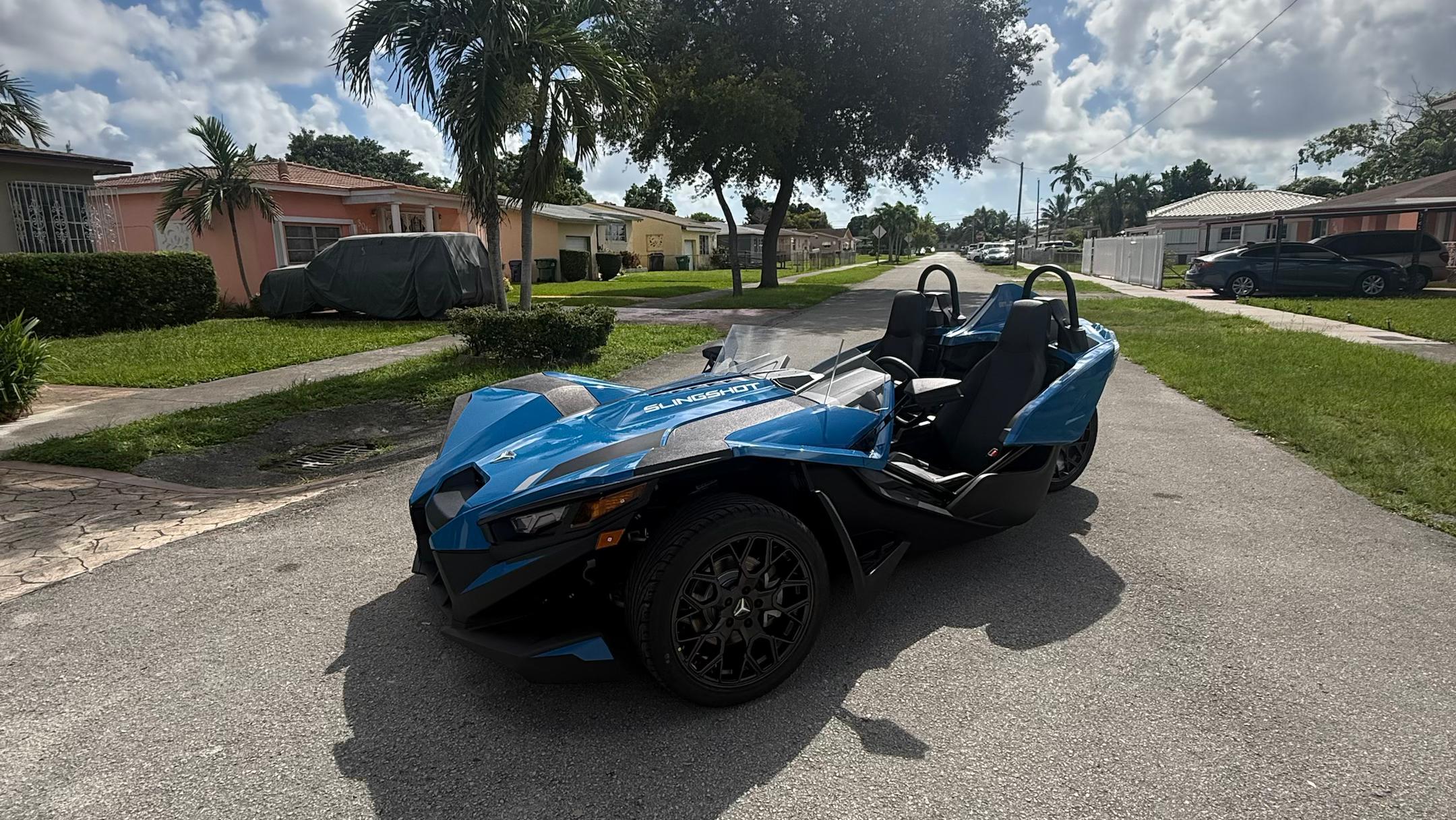 Polaris Slingshot 2025 in Miami, FL