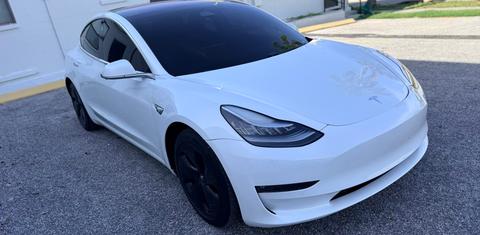 Tesla Model 3 2018