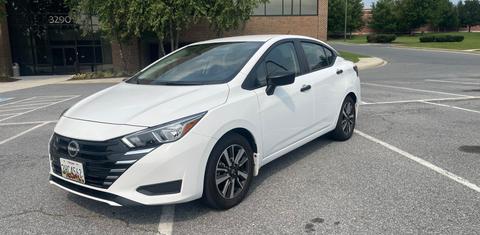 Nissan Versa 2024