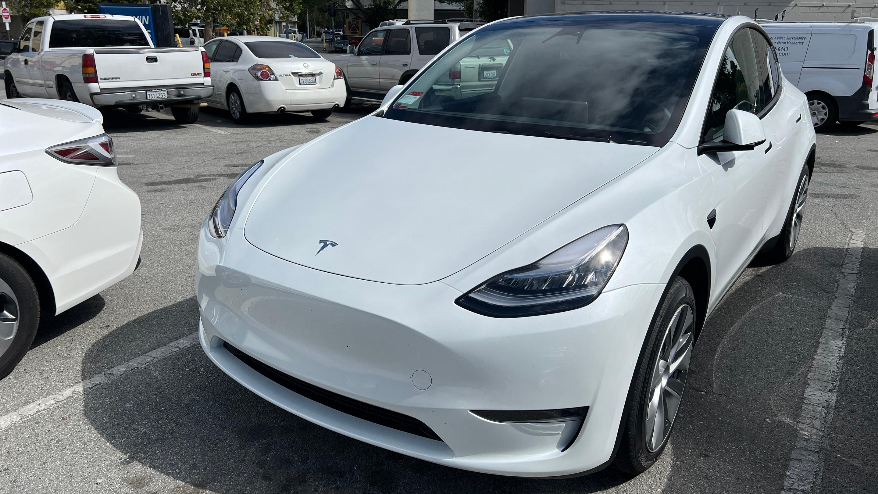 Tesla Model Y 2022 in 