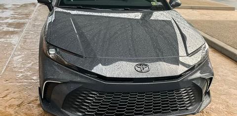 Toyota Camry Hybrid 2025