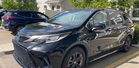 Toyota Sienna 2024