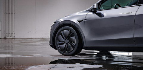 Tesla Model Y 2026