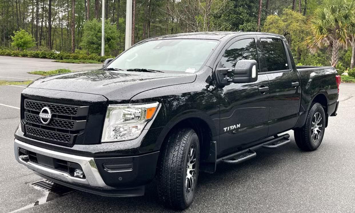 Nissan Titan 2024 in 