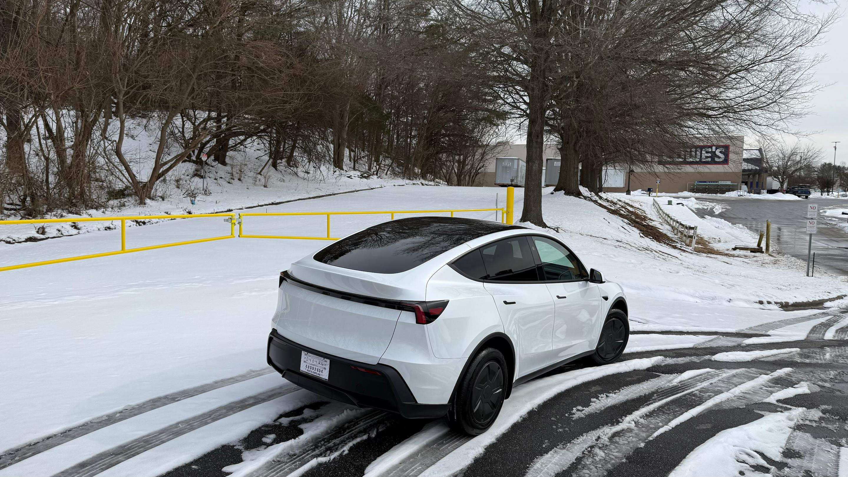 Tesla Model Y 2026 in Morrisville, NC
