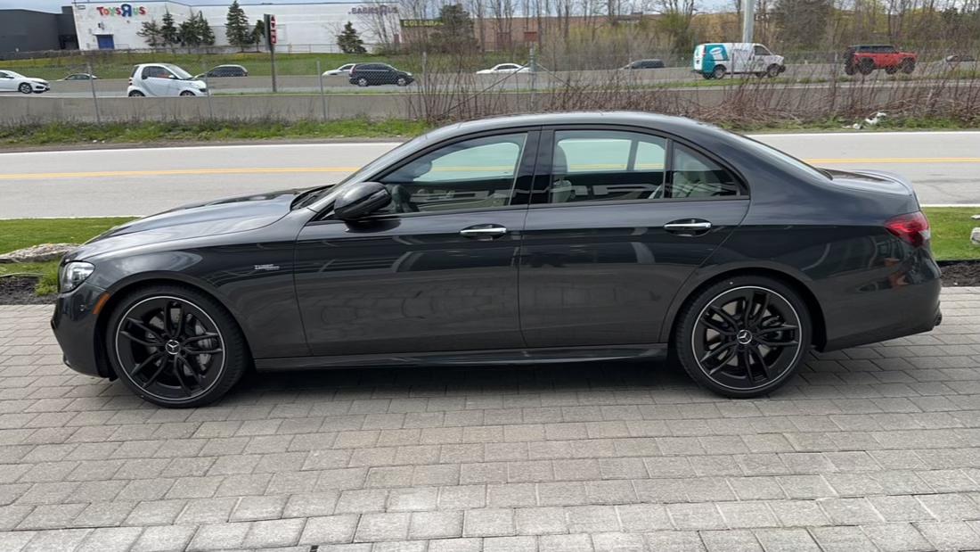 Mercedes-Benz E-Class 2023 à 