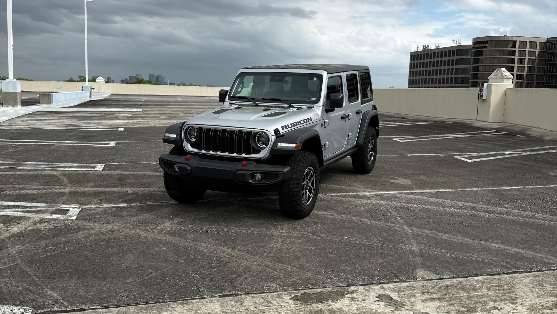 Jeep Wrangler 2024 in Tampa, FL