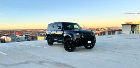 Land Rover Defender 2023