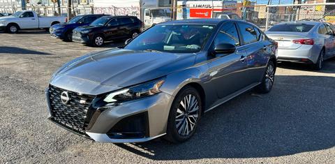 Nissan Altima 2024