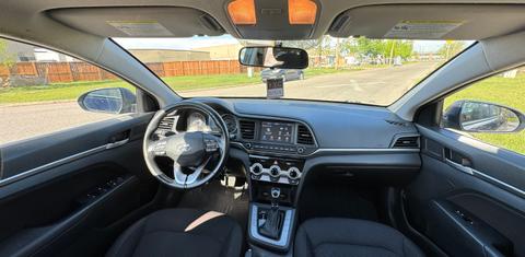 Hyundai Elantra 2019