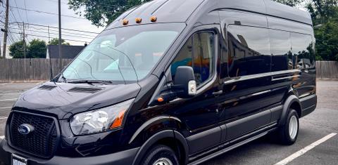 Ford Transit 2025