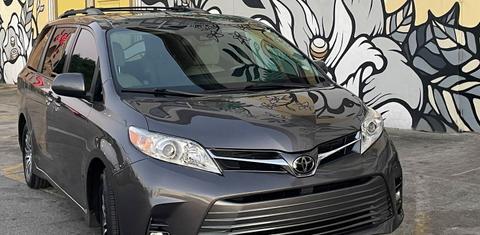 Toyota Sienna 2018