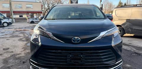 Toyota Sienna 2024