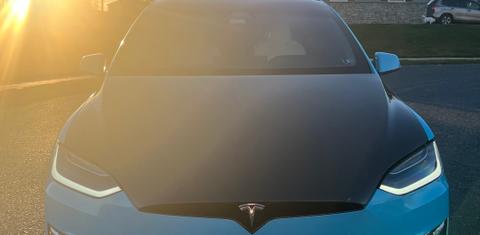 Tesla Model X 2022
