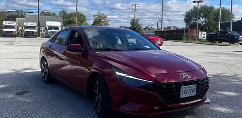 Hyundai Elantra 2023