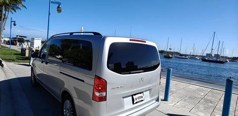 Mercedes-Benz Metris 2023