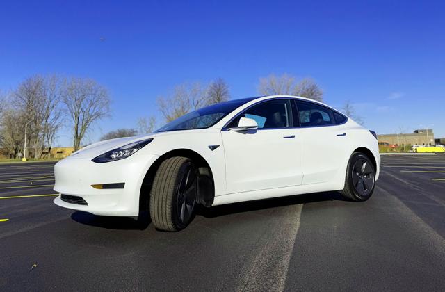 2020 Tesla Model 3
