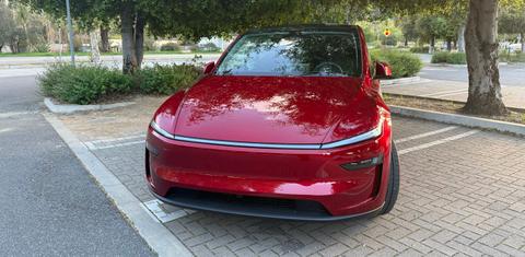 Tesla Model Y 2026