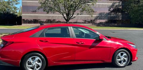 Hyundai Elantra 2021
